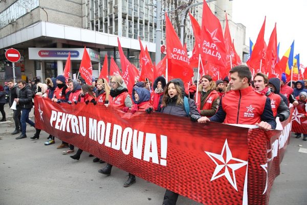 BASTARZII DEFUNCTULUI IMPERIU