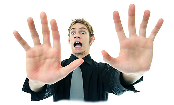 SCUIPATUL DE DUPĂ COLȚ. Alegerile fără dezbateri sunt ca luptele&nbsp;virtuale