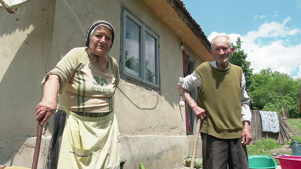 Copiii pleacă, nepoții nu vor mai locui niciodată aici. Republica Moldova rămâne la străini